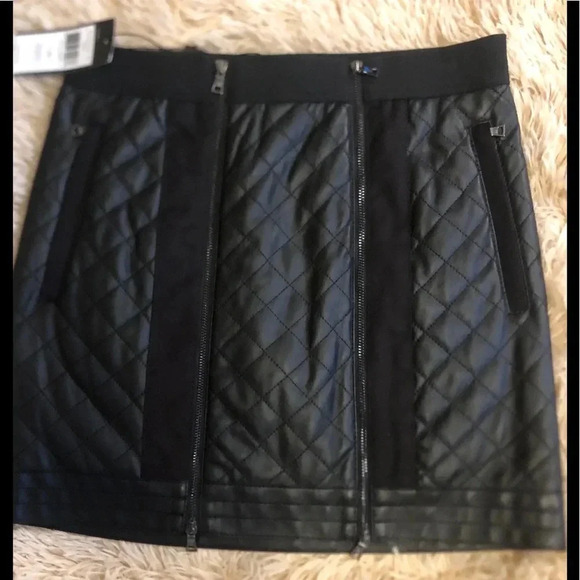 BCBG leather miniskirt - Picture 1 of 7